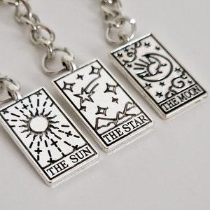 Portachiavi Sole, Luna e Stelle, Portachiavi in Stile Tarocchi Celesti, Portachiavi Astrologia, Regali Astrologia, Portachiavi Tarocchi