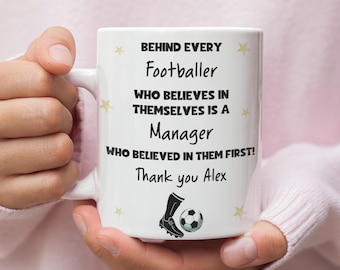 Taza personalizada de agradecimiento para entrenador de fútbol, taza "Detrás de cada futbolista", regalo de fin de temporada para entrenador, regalo para entrenador de fútbol juvenil.