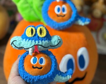 ズートピア風ゲイリー・デ・スネークのクロシェ編みパターンの青いヘビ