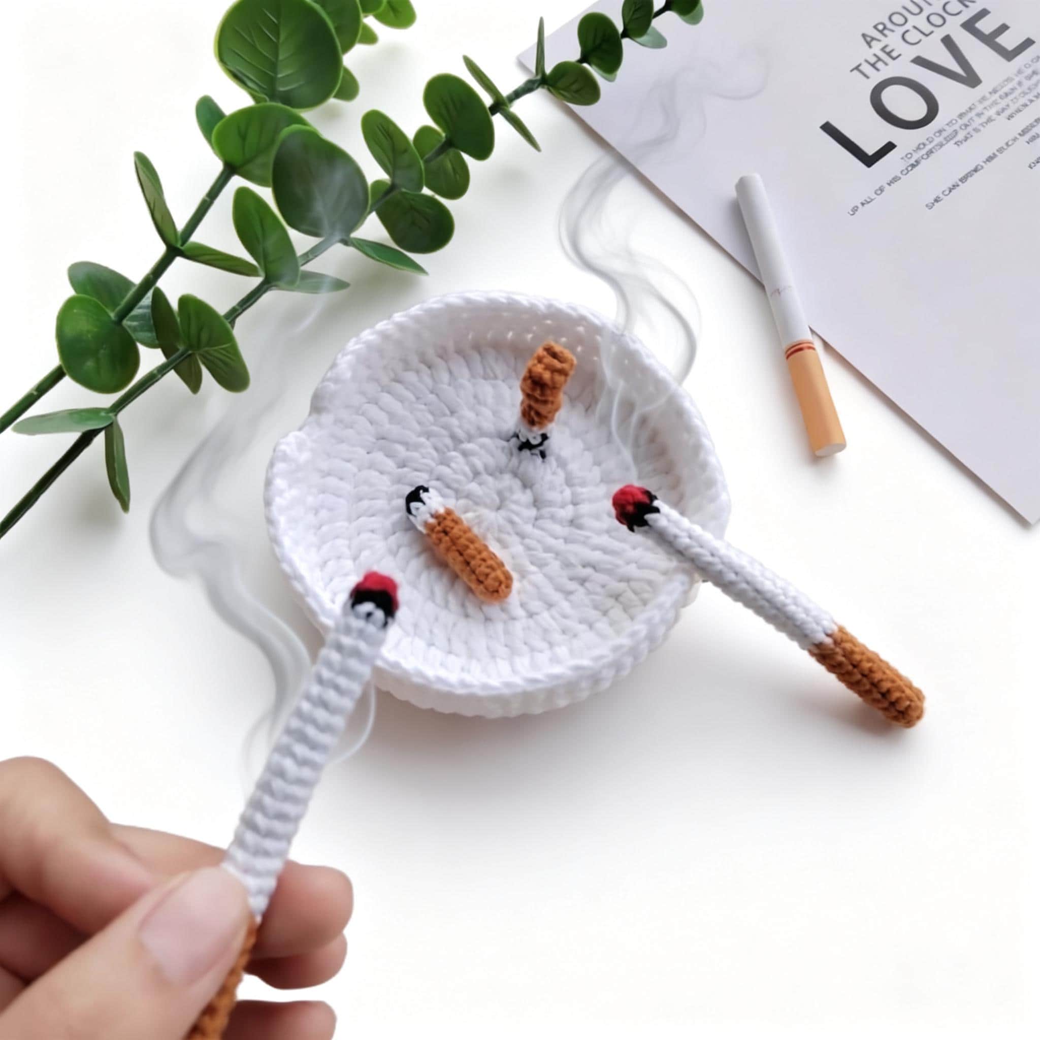 how to make cigarette holder at home DIY a with a pen DIY Cigarette Pouch: Make a