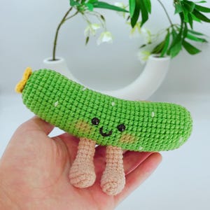 DIY Amigurumi Cucumber Crochet Pattern Guide