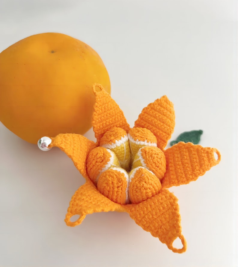 Modèle de pendentif bohème au crochet dans un joli orange Téléchargement immédiat image 1