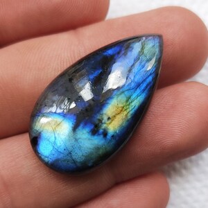 Labradorite Gemstone,Cabochon Labradorite,Good Quality Labradorite,Loose Gemstone,Natural Stone Labradorite,Pear Shape 31X19X7MM 35.00Carat.