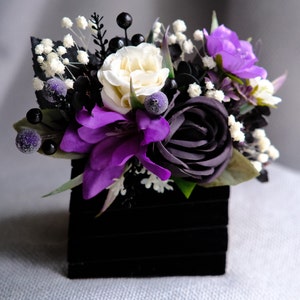 Purple white black pocket boutonniere, Pocket boutonniere, Gothic boutonniere, Halloween wedding, Fall buttonhole, Wedding flowers