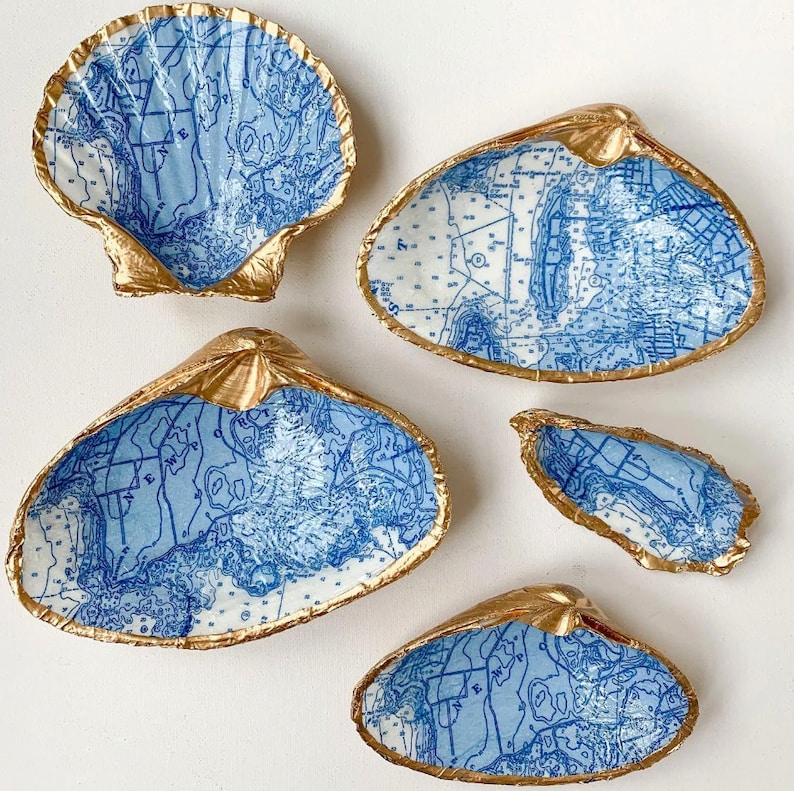 NEWPORT MAP Large Clam Decoupage Trinket & Ring Dish Shell Etsy