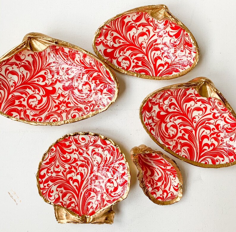 HOLIDAY Pattern Shells - Etsy