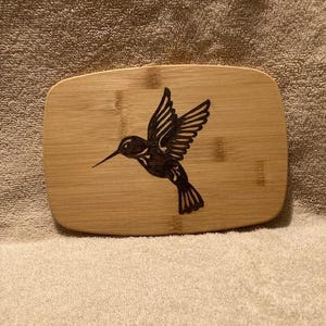 Hummingbird Wood burned Cutting Board, Hummingbird Bamboo Cutting Board, Hummingbird Cheese Board, Hummingbird Kitchen Decorative Board