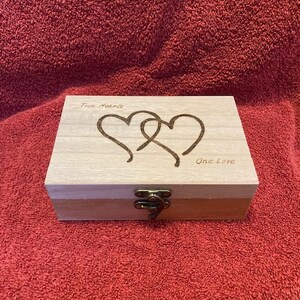 Wood burned Two Hearts Jewelry Box, Intertwined Valentine Hearts Keepsake Box, Entangled Hearts Wood Trinket Box