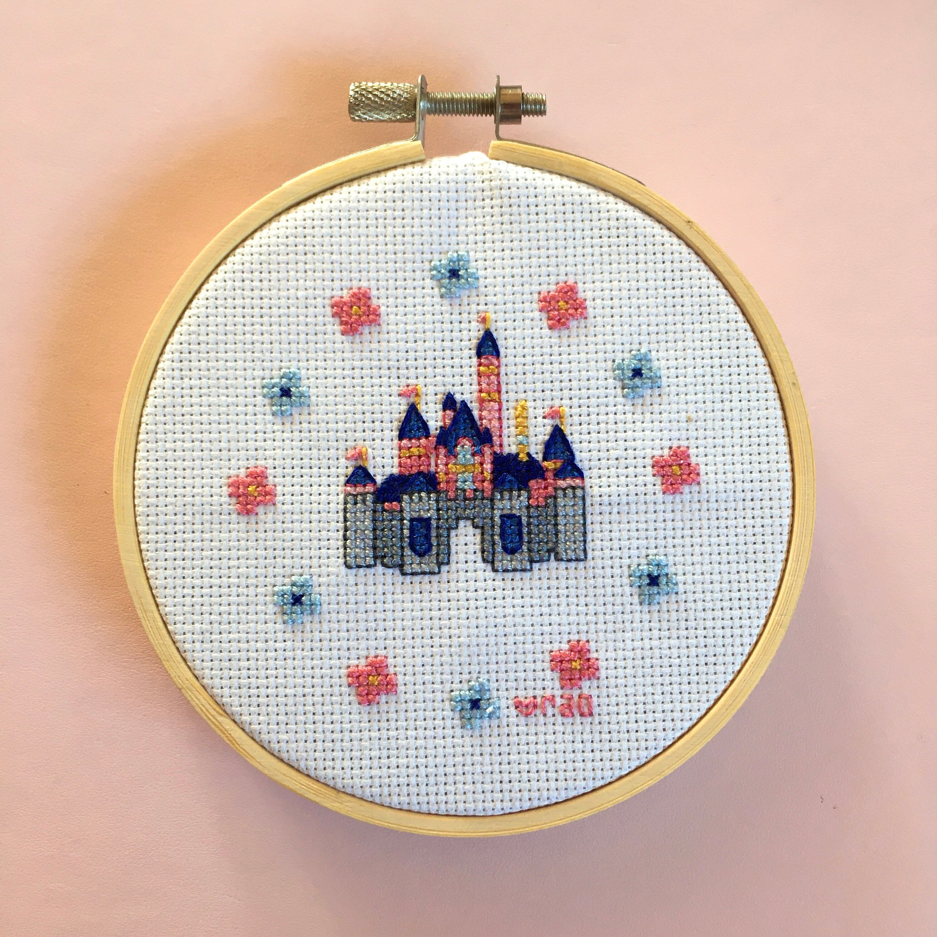 Sleeping Beauty Castle Pattern - Disneyland Mini Cross Stitch - Etsy