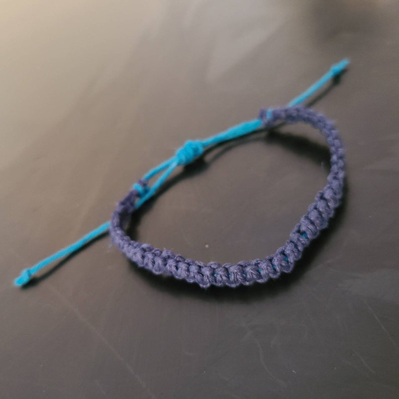Customizable adjustable hemp cord bracelets