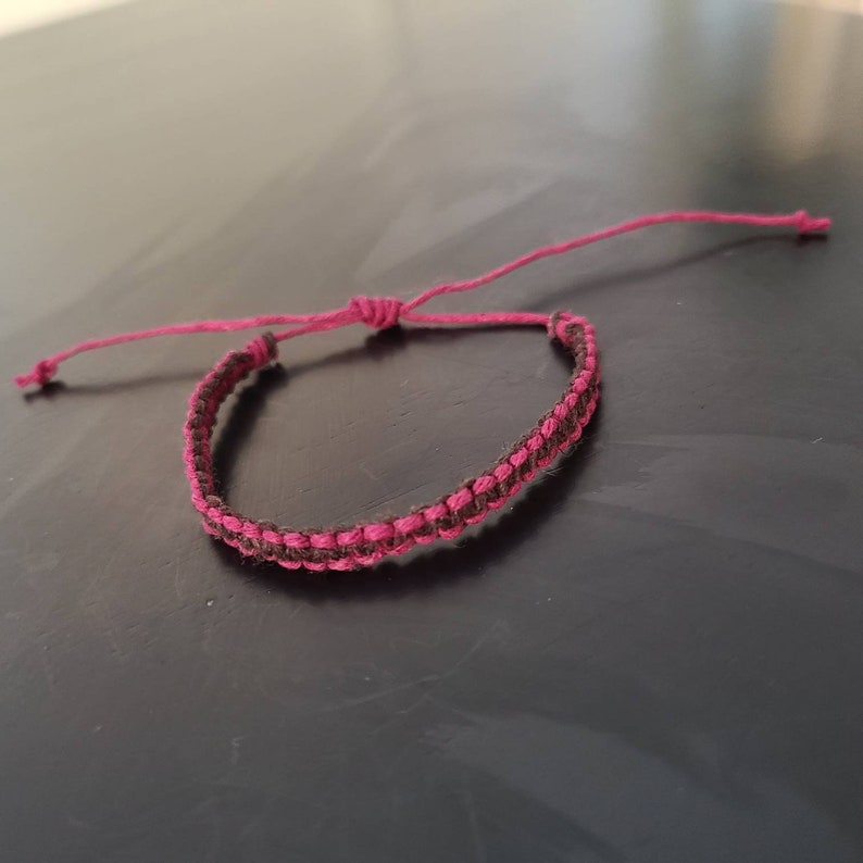 Customizable adjustable hemp cord bracelets