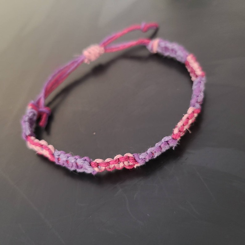 Customizable adjustable hemp cord bracelets