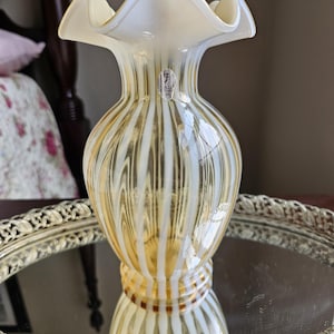 Vintage Fenton Glass Autumn Gold Opalescent Optic Ribbed Vase 8&quot;