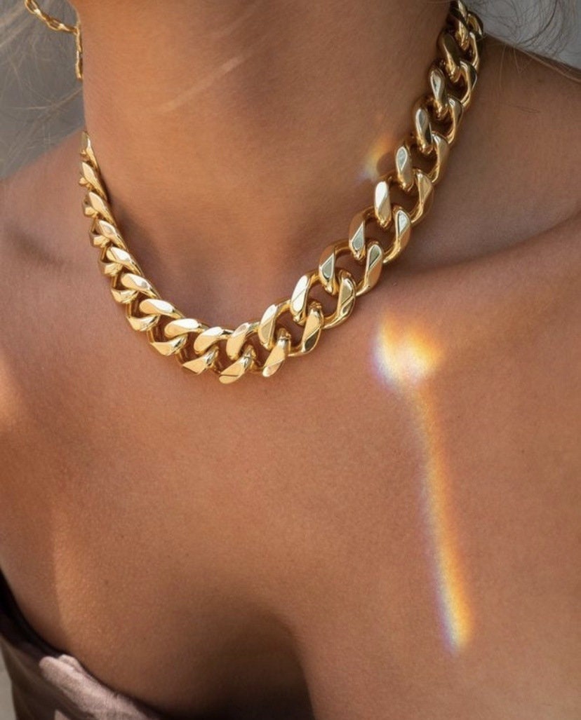 Hoedia Gold Chain for Men/Women, Gold Plated Chunky Necklace-20MM Width Big  Rope Feel Real, Solid Fake Gold Chain Necklace for Party, Hip Hop Rapper  Style, 80s 90s Custome, 32 Inches | Amazon.com