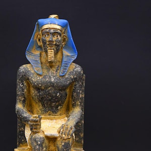 Marvellous king khafra Statue ancient Egypt kings statues-Khafre&#39;s enormous pyramid at Giza -sculpture Egyptian king statue made in Egypt