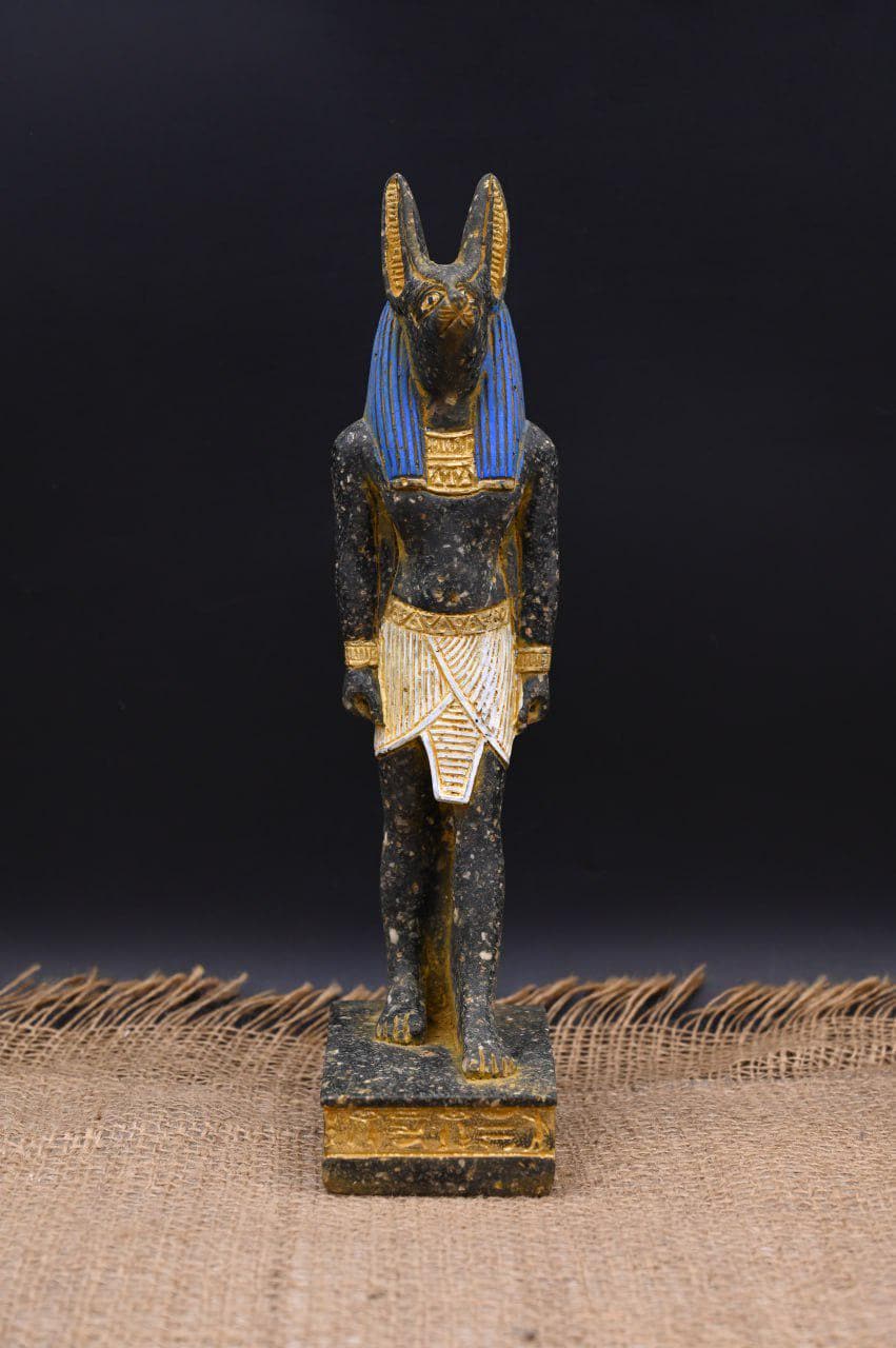 アヌビス像：エジプトの来世の神、アルトラ・エジプト - Etsy 日本