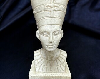 Majestuoso busto de Nefertiti - Estatua de la reina egipcia hecha a mano en piedra premium / Arte faraónico antiguo / Coleccionable único