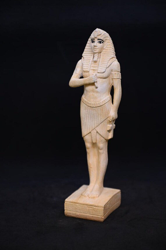 アンティーク エジプトファラオ ツタンカーメン 等身大（125cm） 真鍮製立像 アンティーク エジプトファラオ ツタンカーメン 等身大（125cm） 真鍮