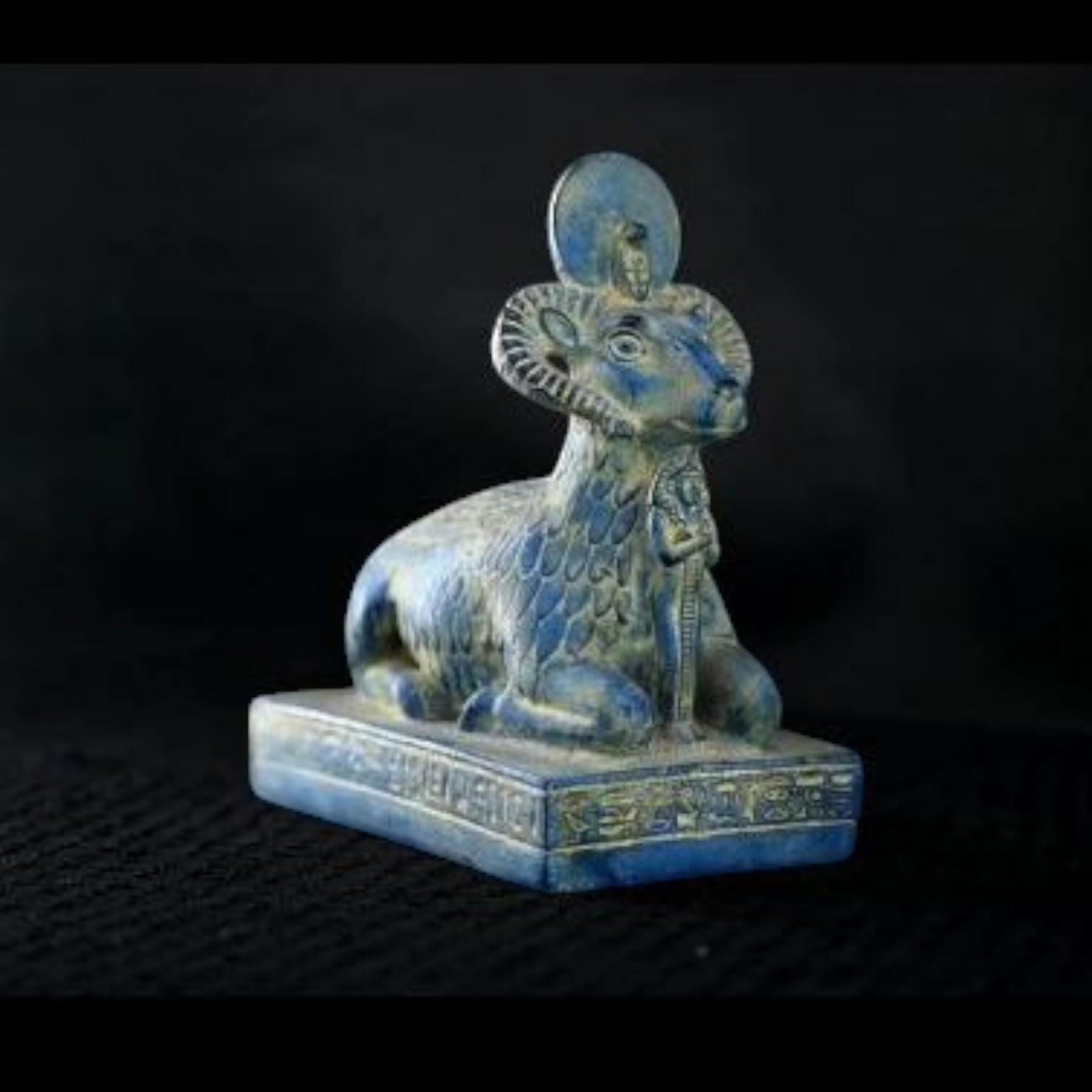クヌム像：エジプトの雄羊神のレプリカ、古代の装飾 - Etsy 日本