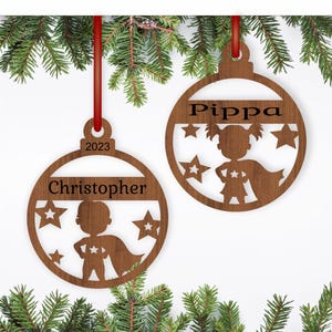 Held Kinder Weihnachtsornamente, 2 Designs SVG Laserschnitt, sofortiger Download Pdf, Dxf, Ai und Cdr Vorlage.