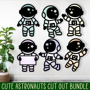 Niedliche Astronauten in zwei Lagen. 6 Vektor-Dateien SVG sofort Download Schicht Form Ausschnitte