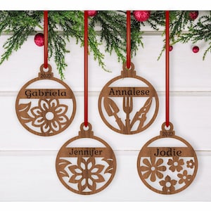 Blumen und Gartenarbeit Weihnachtsverzierungen, 4 Designs SVG Laserschnitt, sofortiger Download Pdf, Dxf, Ai und Cdr Vorlage.