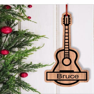 Akoestische gitaar kerstversieringen SVG lasergesneden, instant download pdf-, dxf-, ai- en cdr-sjabloon.