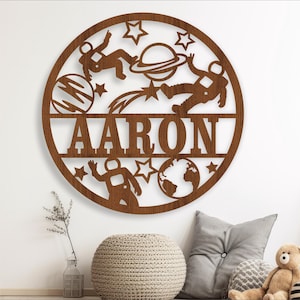 Letrero con nombre de astronauta, SVG, colgador de pared o puerta con temática espacial, plantilla cortada con láser, descarga instantánea, archivo vectorial Ai, Cdr, Dxf