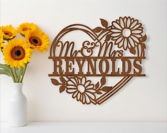 Daisy Heart Mr and Mrs Name Sign: Laser Cut Template (Digital Download)
