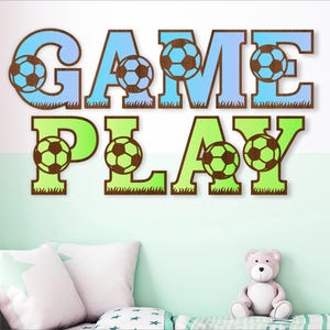 Conjunto de alfabeto de bola de futebol. 2 camadas de letras. 26 opções de letras. Arquivo vetorial SVG para download instantâneo.