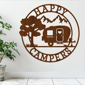 Arte de parede de campistas felizes, arquivo SVG. arquivo vetorial ai, cdr, dxf download instantâneo design digital, corte a laser, arte de parede tema caravana