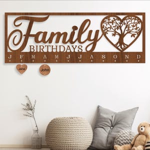 Ensemble de calendrier familial arbre coeur fichier SVG. fichier vectoriel ai, cdr, conception numérique de téléchargement immédiat dxf, découpé au laser, calendrier mural
