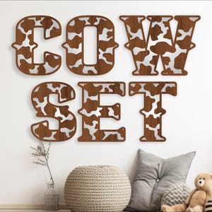 Alfabeto con estampado de vaca. Letras de 2 capas. 26 opciones de letras. Archivo vectorial SVG, descarga instantánea. Diseño de letras de rodeo digitales.