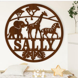 Letrero con nombre de animales de safari, descarga digital SVG, colgador de pared o puerta con temática de animales, plantilla cortada con láser, archivo vectorial de descarga instantánea