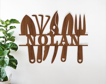 Garden Tools Name Sign SVG, Personalized Gardeners Laser Cut Template (Digital Download)