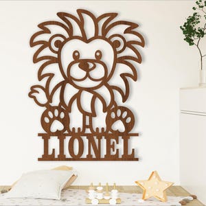 Modèle de découpe laser SVG signe nom lion mignon, porte ou suspension murale ai, cdr, dxf pdf téléchargement immédiat