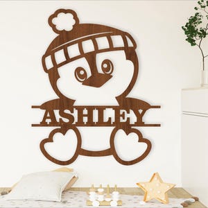 Letrero con nombre de pingüino SVG, decoración de guardería con temática de animales, plantilla cortada con láser, descarga instantánea Archivo vectorial Ai, Cdr, Dxf