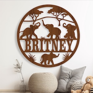 Naambordje babyolifant, SVG, deur- of muurhanger dier thema, lasergesneden sjabloon, instant download vectorbestand Ai, Cdr, Dxf