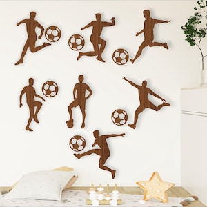Dessins de silhouette masculine de football, 7 formes découpées au laser fichier vectoriel SVG, ai, cdr, téléchargement immédiat dxf. découpes avec détails.