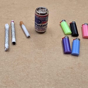 dollhouse miniature weed,cigarettes, spliff, beer, lighter kit 1:12 scale