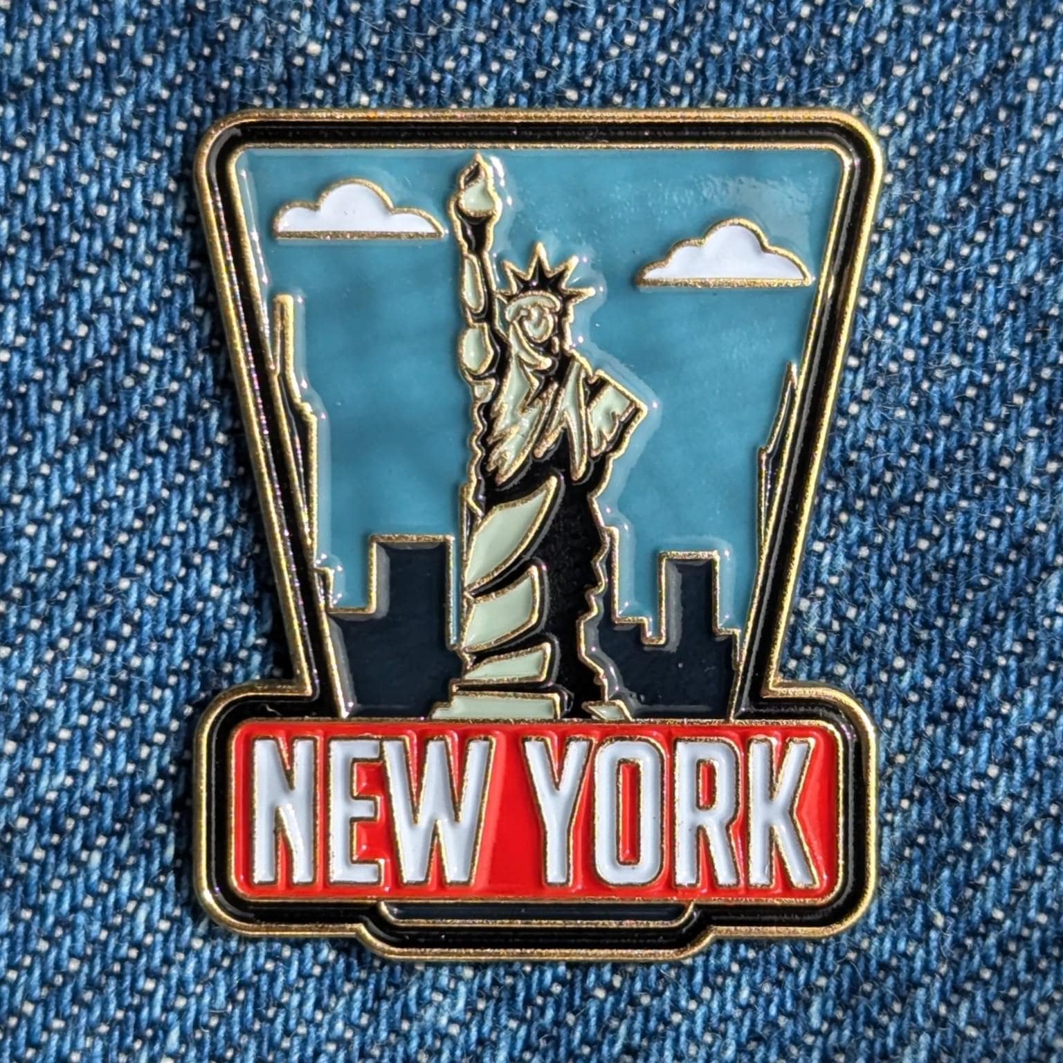 New york pin - Etsy 日本