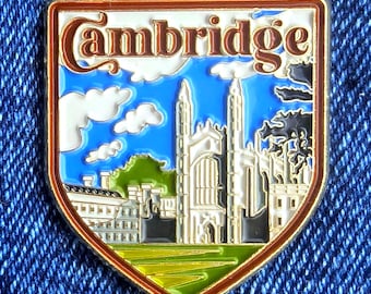 Cambridge Engeland 1,25" emaille pin, reisspelden gouden metalen badge flair broche revers zachte punaise geschenk stad land vlag reiziger