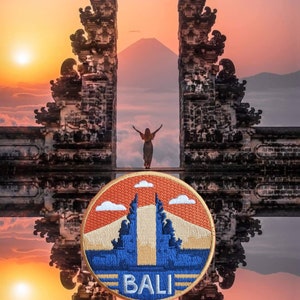 Bali, Indonésie Patch de voyage brodé thermocollant à coudre sur badge souvenir appliqué motif image 2