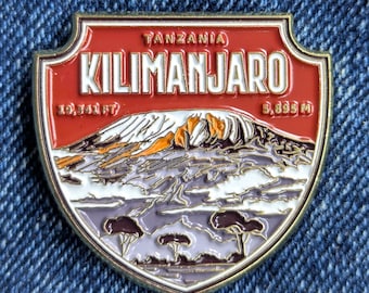 Kilimanjaro Tansania 1,25 Zoll Emaille Pin Abzeichen Anstecker Stadt Flagge Pinback