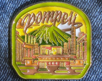 Pin de esmalte de 3,18 cm de Pompeya, Italia, pin de viaje, insignia de metal dorado, broche de solapa, chincheta suave, regalo, ciudad, país, bandera, viajero.