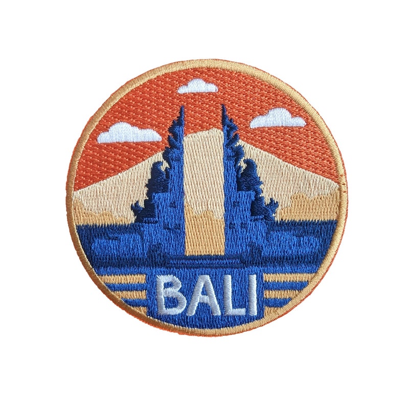 Bali, Indonésie Patch de voyage brodé thermocollant à coudre sur badge souvenir appliqué motif image 1