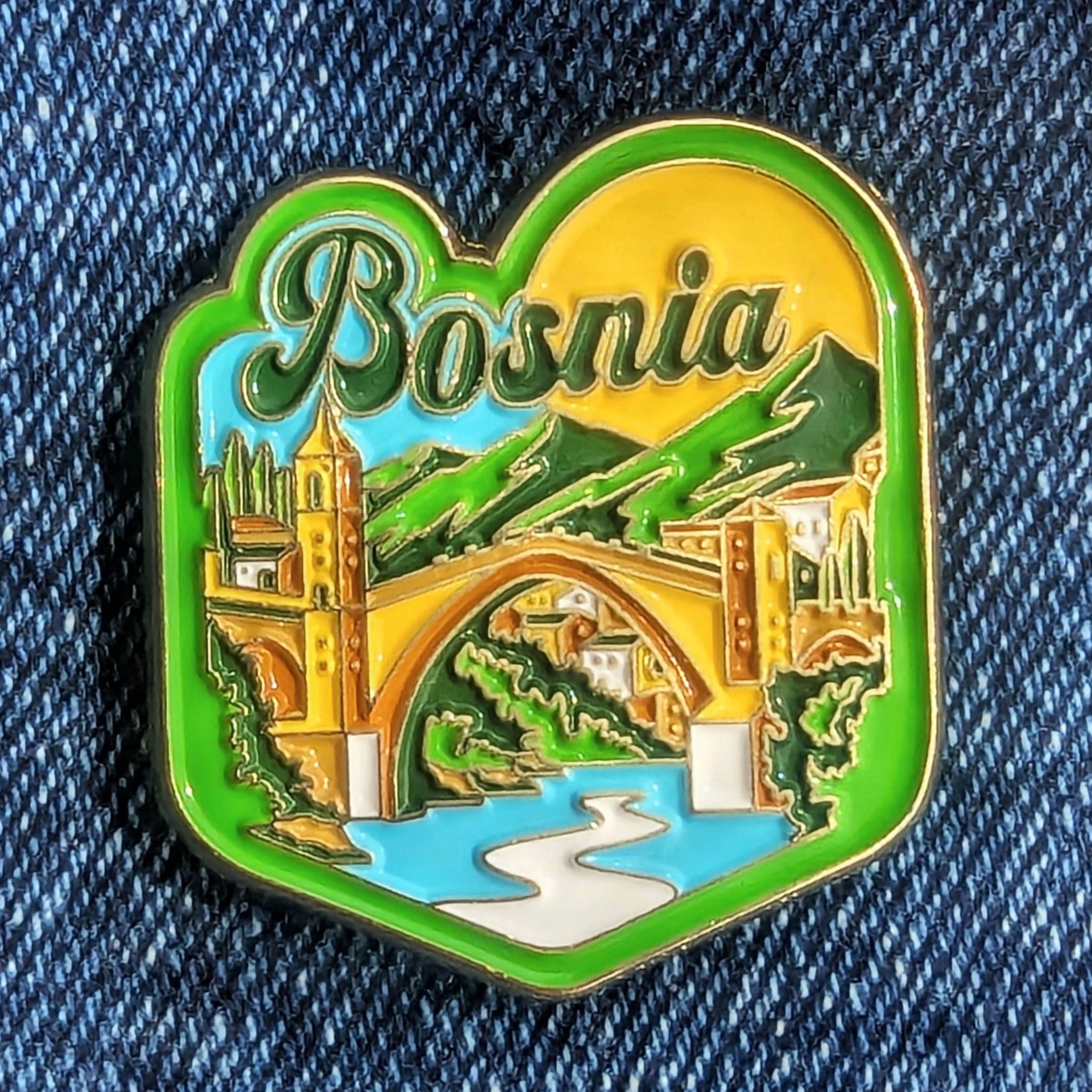 NK Siroki Brijeg Football Club Pin Badge Bosnia Premier League (V1