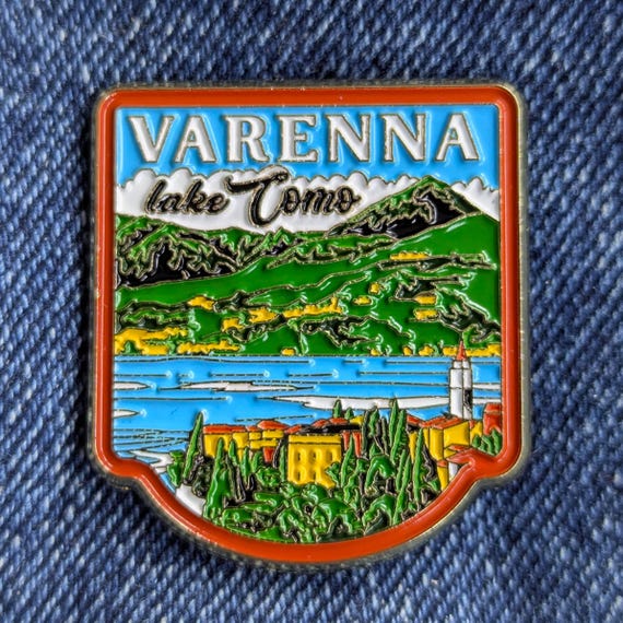 Lake Como Varenna Italy 1.25" Enamel Pin Travel Badge Golden Pushpin City Country Flag