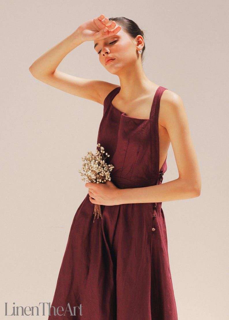 Vestido de lino tipo delantal BREEZE / Vestido delantal con espalda cruzada / Vestido midi de lino / Vestido multiusos para mujer / Ropa de lino de tallas grandes imagen 2