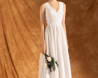 FELICIA Linen Boho V-neck Wedding Dress | Minimalist Beach Bridal Gown| Simple A-line Vintage Reception Dress| Custom Rustic Elopement Dress